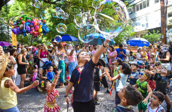 Tô me guardando pra quando outro carnaval chegar
